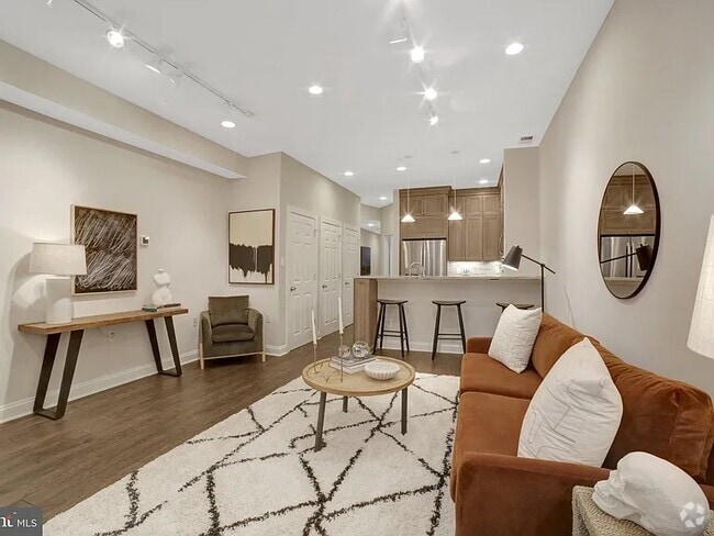 Building Photo - 1332 Park Rd NW Unit A Rental