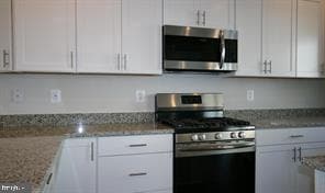 Building Photo - 1528 Witchhazel Cir Rental