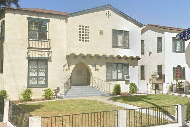 4723-4727 10th Ave