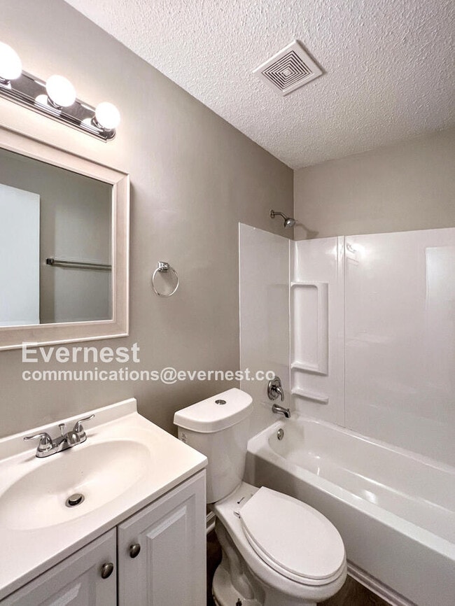 Photo - 5698 Winterwood Dr