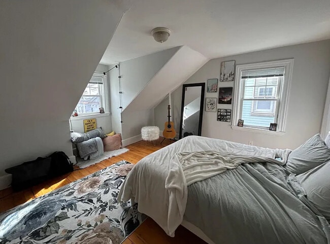 Photo - 68 Willow Ave