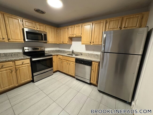 110 Babcock St Unit 22