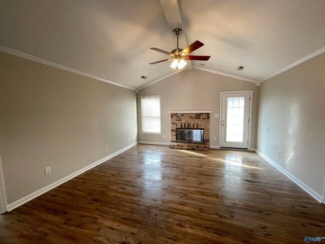 Photo - 102 McDermotts Way