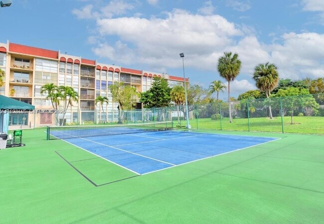 Photo - 1001 Three Islands Boulevard