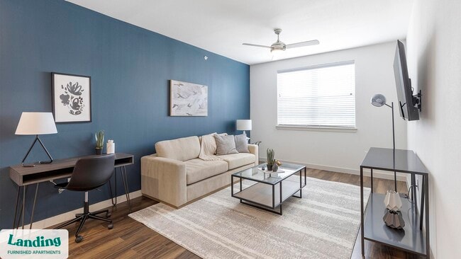 Photo - 255 Williamsburg Pkwy Unidad D203.1409535