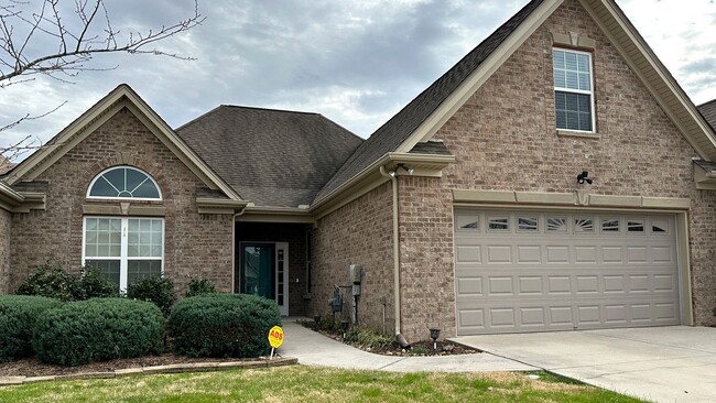 Photo - Large Townhouse in Stonewall Farms in Hixson