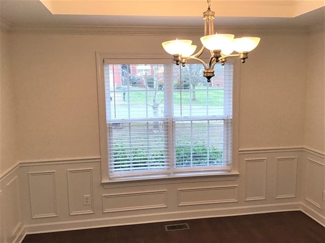 Photo - 560 Summit Way