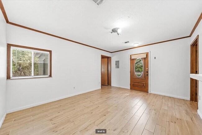 Photo - 301 Tatum Rd