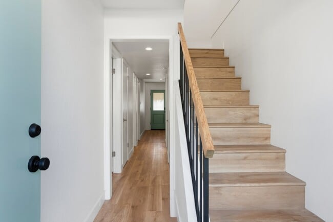 Photo - 116 Marina Ave Unit 116