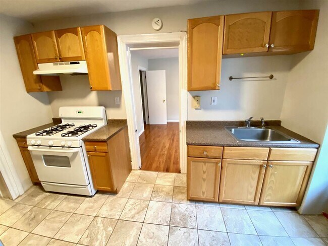 Photo - 209.5 Warren St