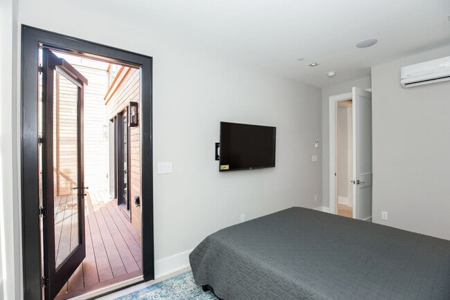 Photo - 1511 Kingman Pl NW Unit SI ID1587684P