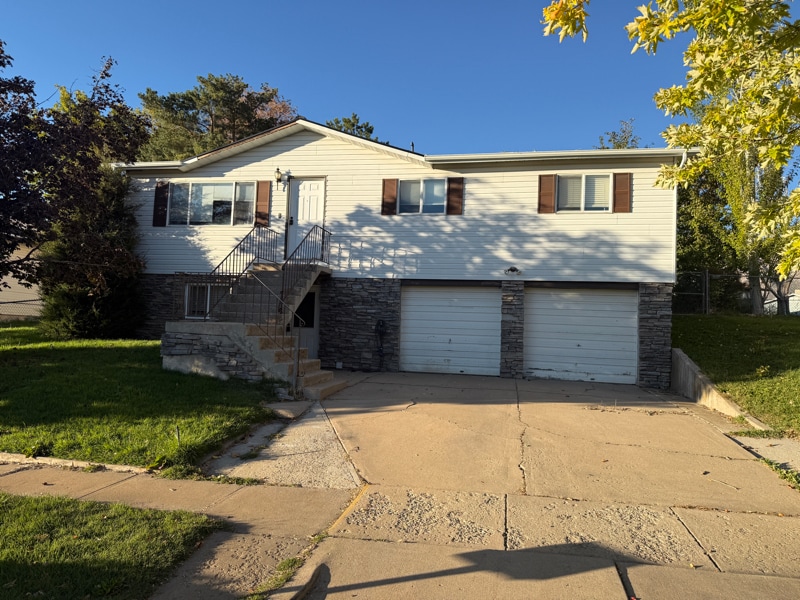 Photo - 930 E 1150 N