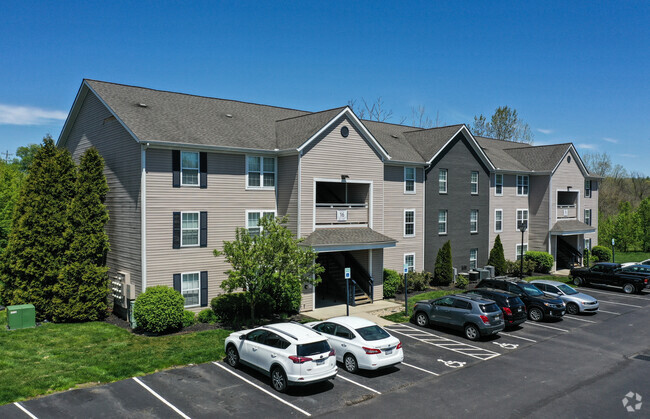 Building Photo - The Bend at Broad Rental