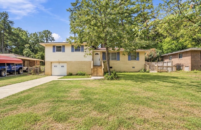 Building Photo - 1114 Terrace Cir