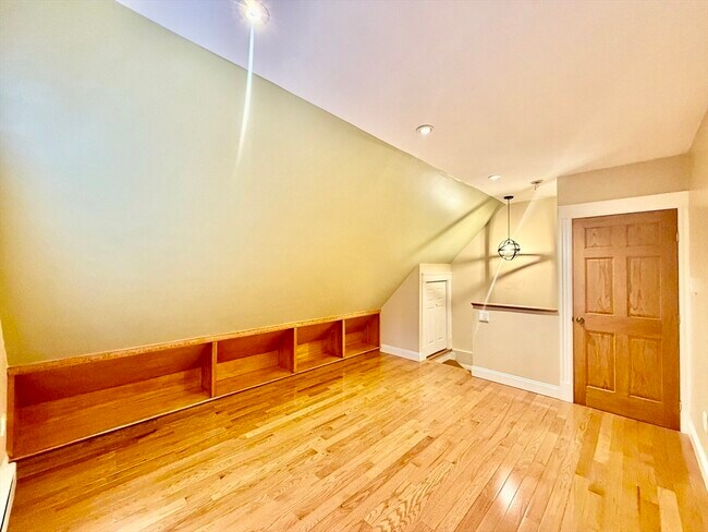 Photo - 12 Duncan Rd Unit 2