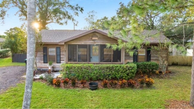 Building Photo - 1232 Taratine Dr Rental