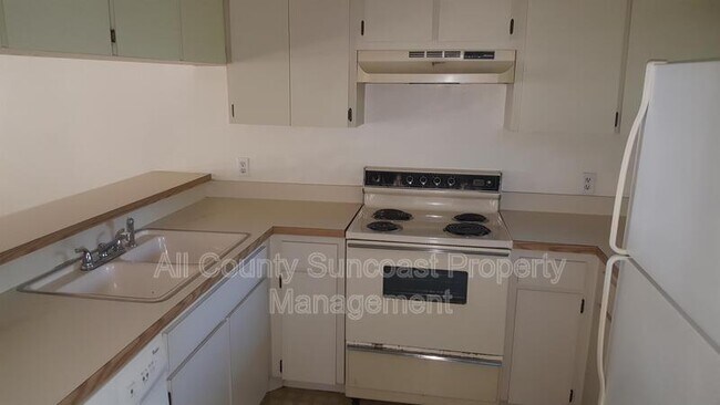 Photo - 12125 117th St N