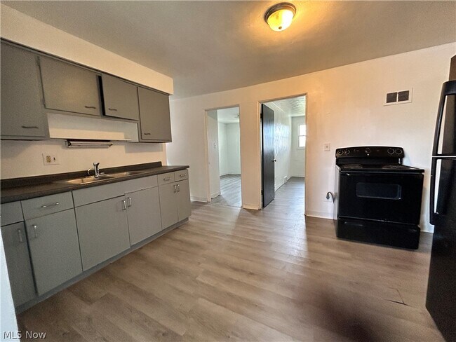 Photo - 2614 Sunset Blvd Unit 1