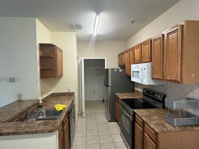 Photo - 1 bed 1 bath condo in metrowest