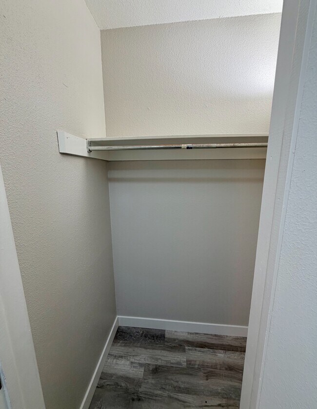 Marmont Springs Apartments