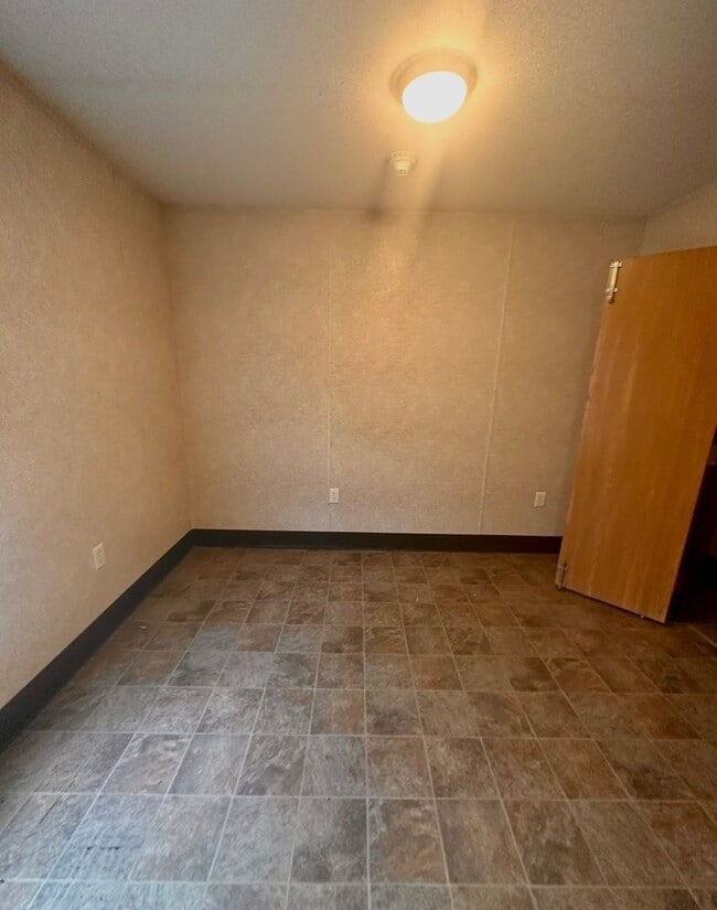 Photo - 3 Bed/2 Bath Home