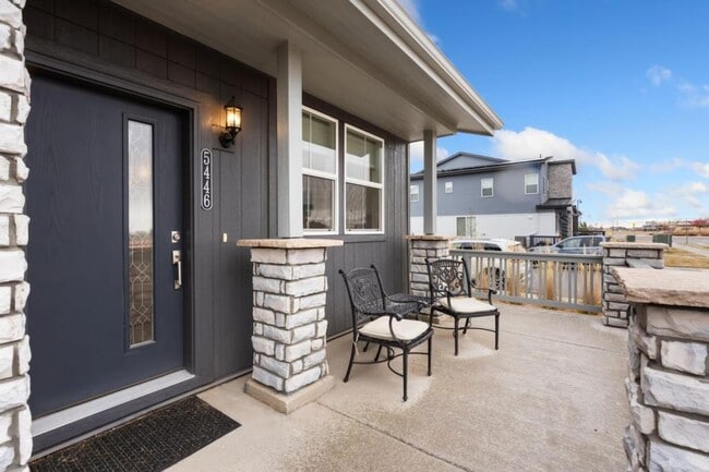 Photo - 5446 Second Ave