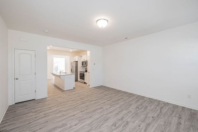 Photo - Beautiful Modern 2-Bedroom Townhome AVAILABLE NOW