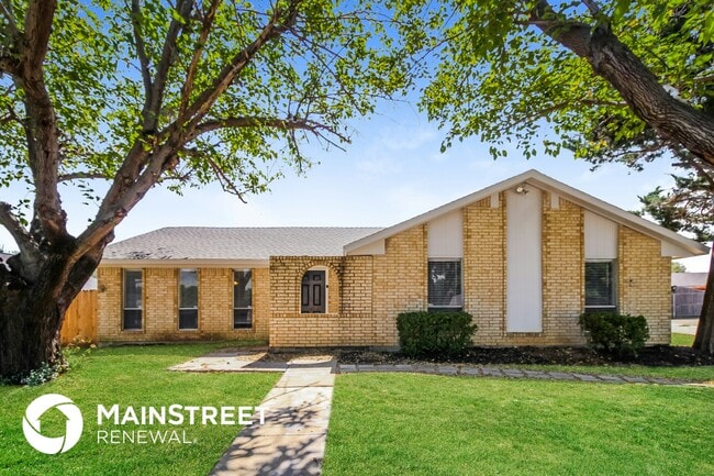 Building Photo - 1638 Chisolm Trail