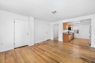 Photo - 170 Almy St Unit 1R