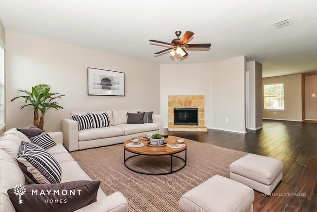 Photo - 512 Laurel Ln