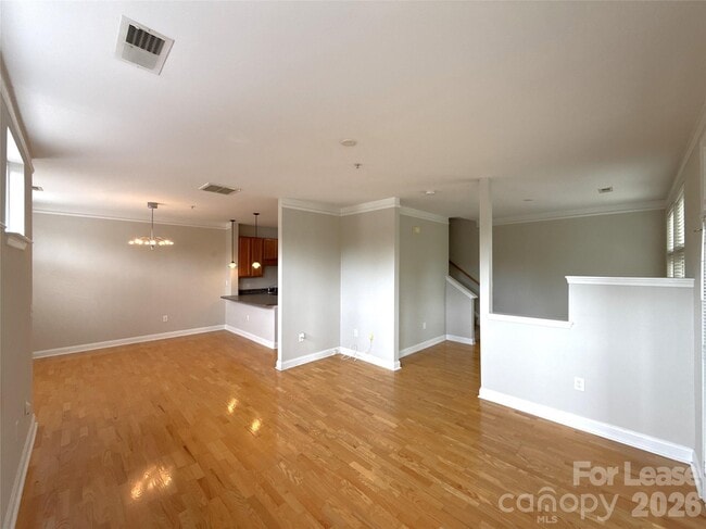 Photo - 534 Oakland Ave