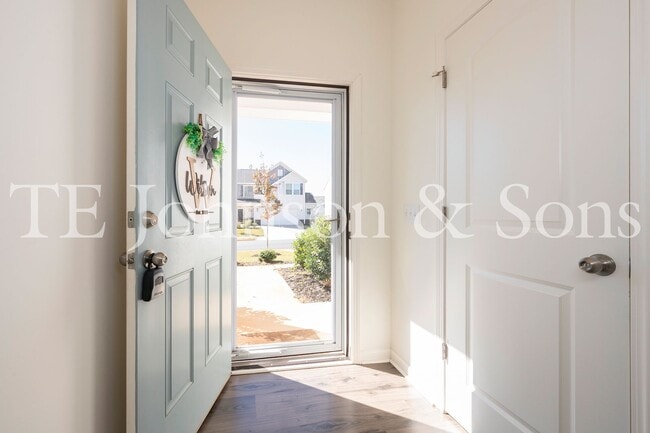 Photo - 5624 Baverhof Dr