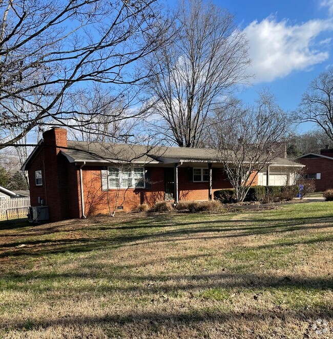 Building Photo - 120 Sanwood Rd Rental