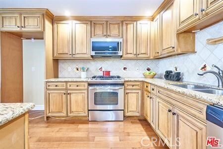 Photo - 412 S Wilton Pl Condo Unit 303