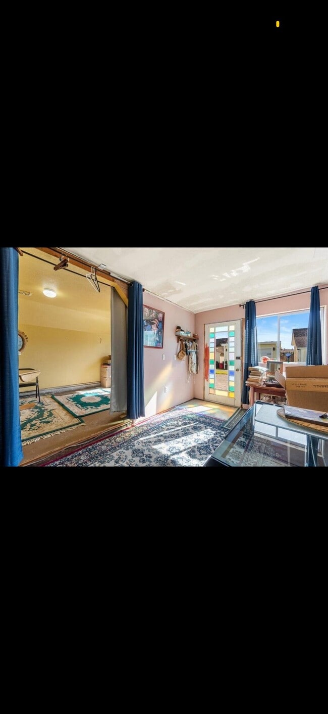 Photo - 945 9th St Unidad B
