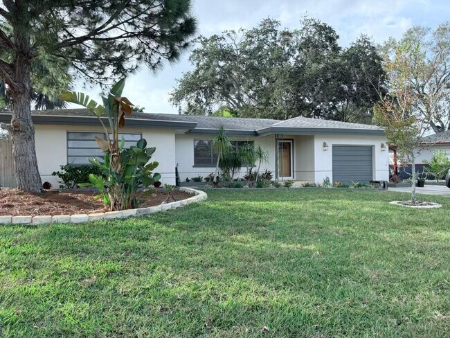 Photo - Beautiful Clearwater Home with Pool - 2bed|2bath