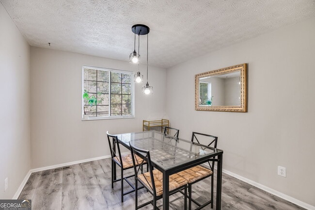 Photo - 6413 Wedgewood Trce