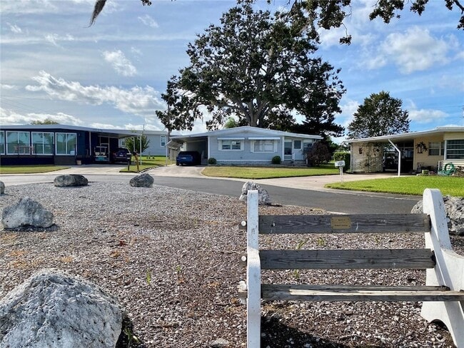 Photo - 274 Beach Ct