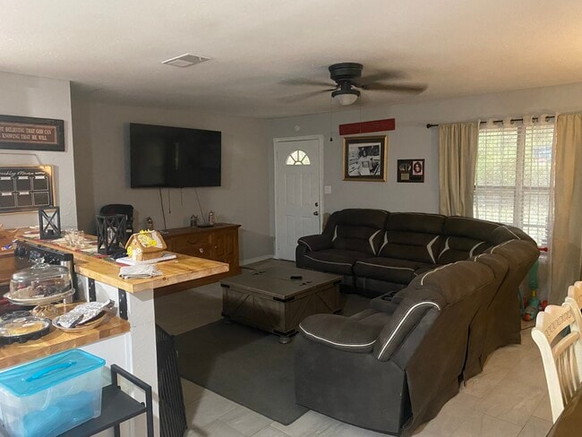 Photo - 7403 Pleasant Rdg Rd