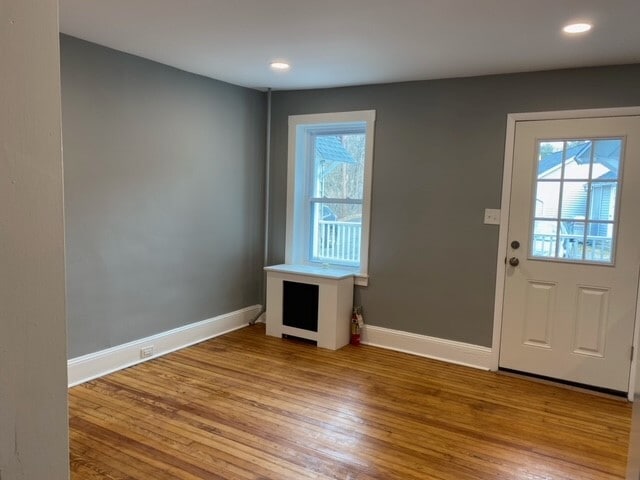 Kitchen/Entry - 86 Quarry Rd