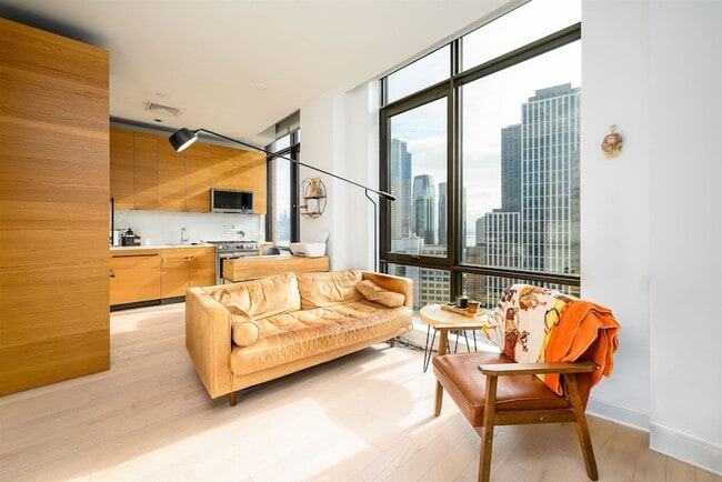 Photo - 10 Provost St