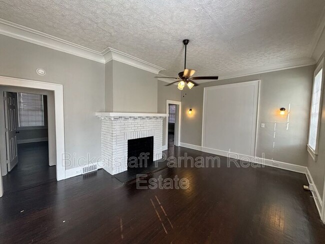 Photo - 1261 Cedar Ave