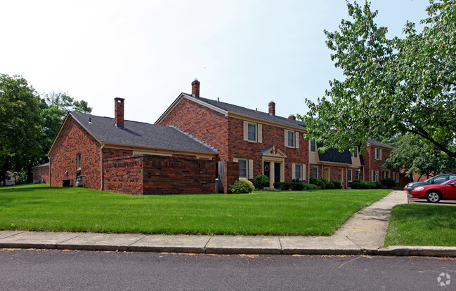 Kenbrook Village - Kenbrook Village Apartments