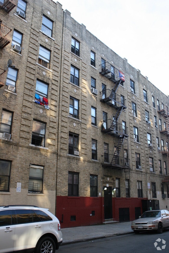 1992 Davidson Avenue Apartments For Rent in Bronx, NY