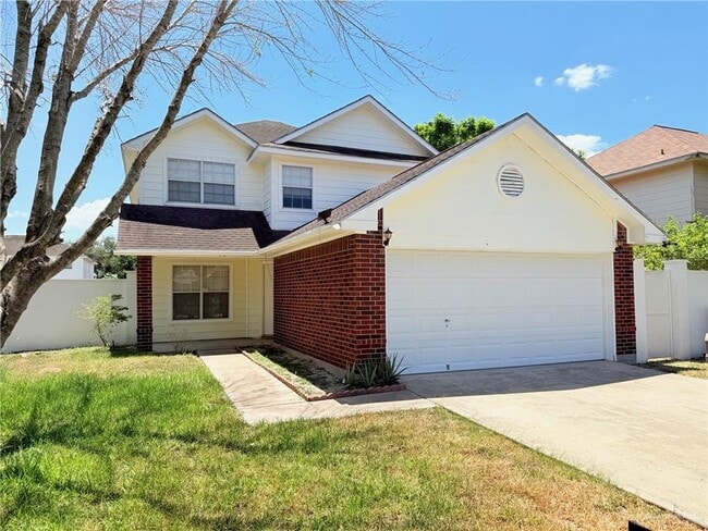 Photo - 312 Roundup Cir House