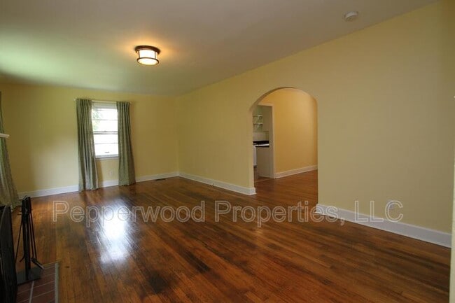 Photo - 111 Timothy St