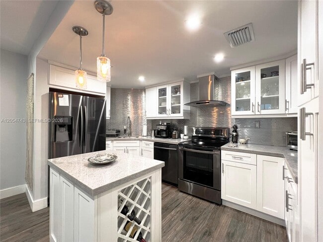 Photo - 1408 Brickell Bay Dr Unidad 212