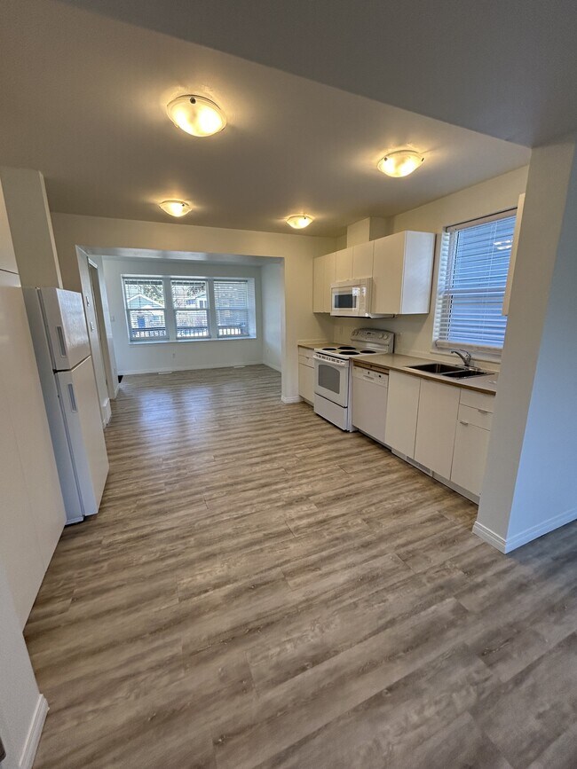 Photo - 11837 54th St. NW Unit 11837 - Main
