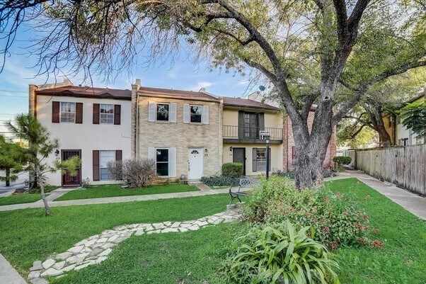 Photo - 6427 Wurzbach Rd Townhome