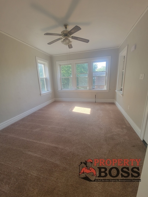 Photo - 1325 Marshall St